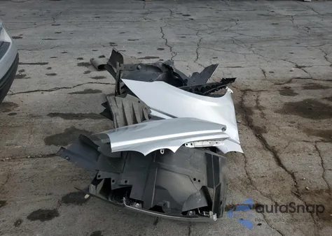 2016 Chevrolet Traverse Ls z USA, uszkodzony, nr VIN 1GNKRFED3GJ190336